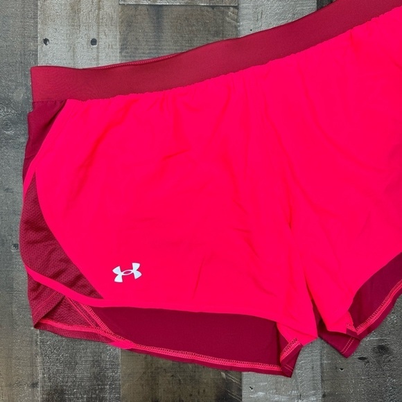 NWT Under Armour Fly By 2.0 Short size XL - Picture 2 of 14